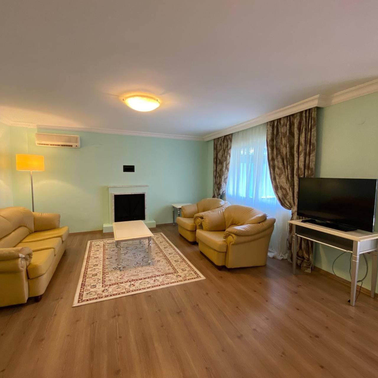 Pine Club Apart Hotel 库萨达斯 外观 照片