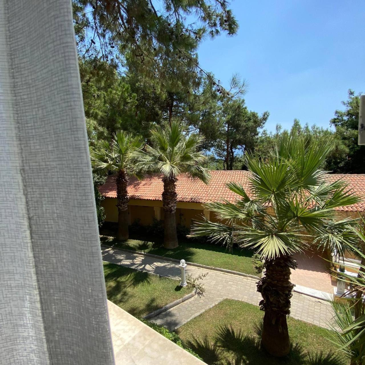 Pine Club Apart Hotel 库萨达斯 外观 照片